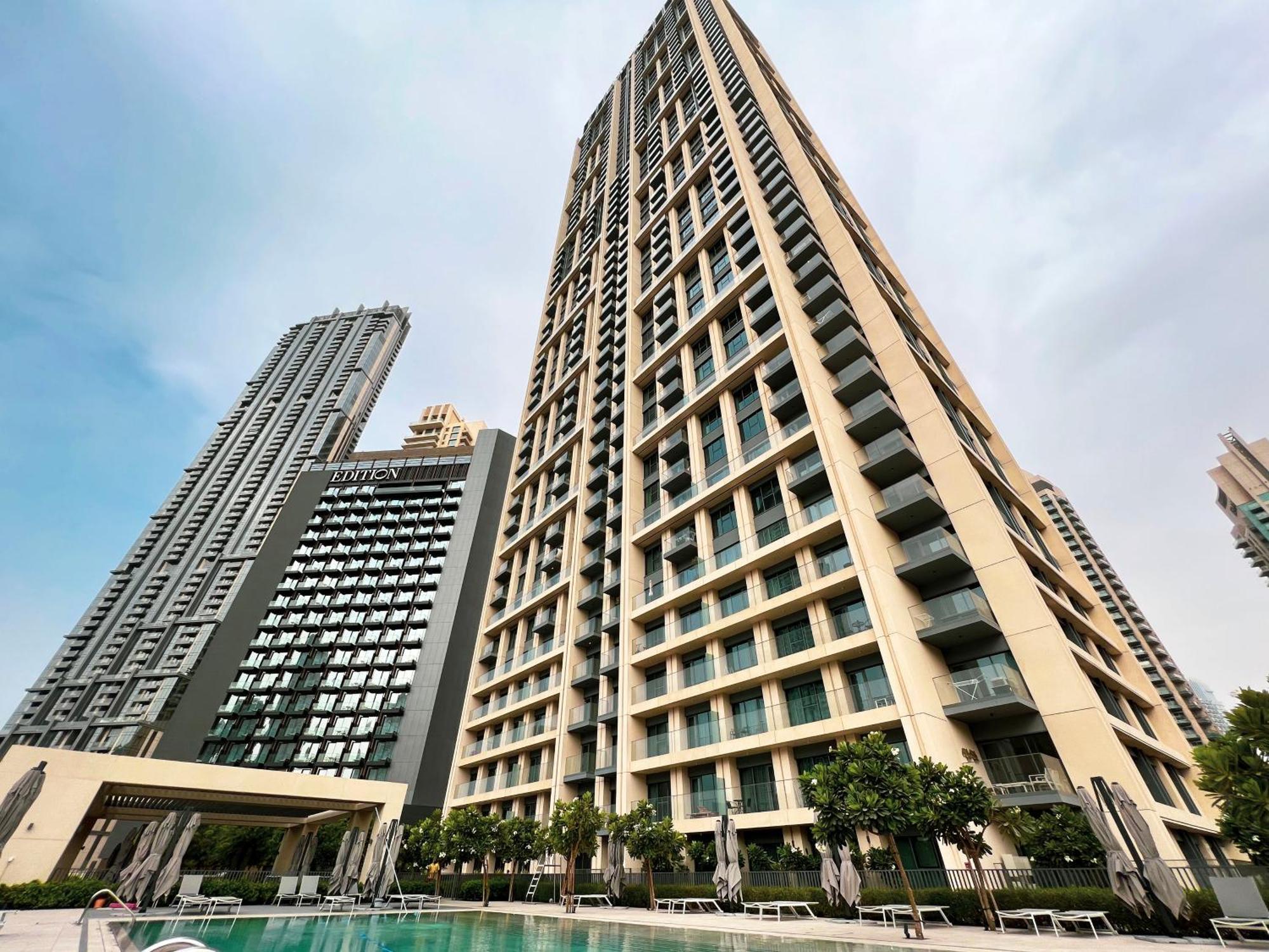 Full Burj Khalifa View! Brand New 2 Bedrooms! 5min Walk From Mall! * دبي