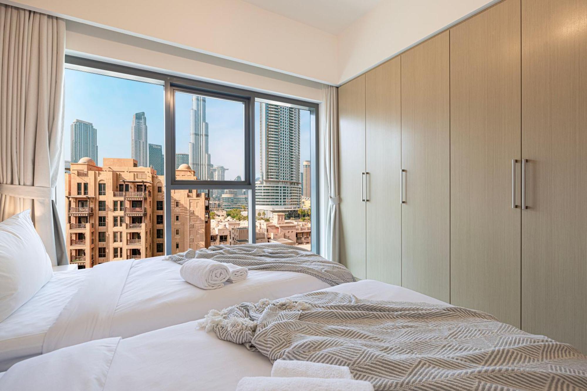 Full Burj Khalifa View! Brand New 2 Bedrooms! 5min Walk From Mall! Апартаменти