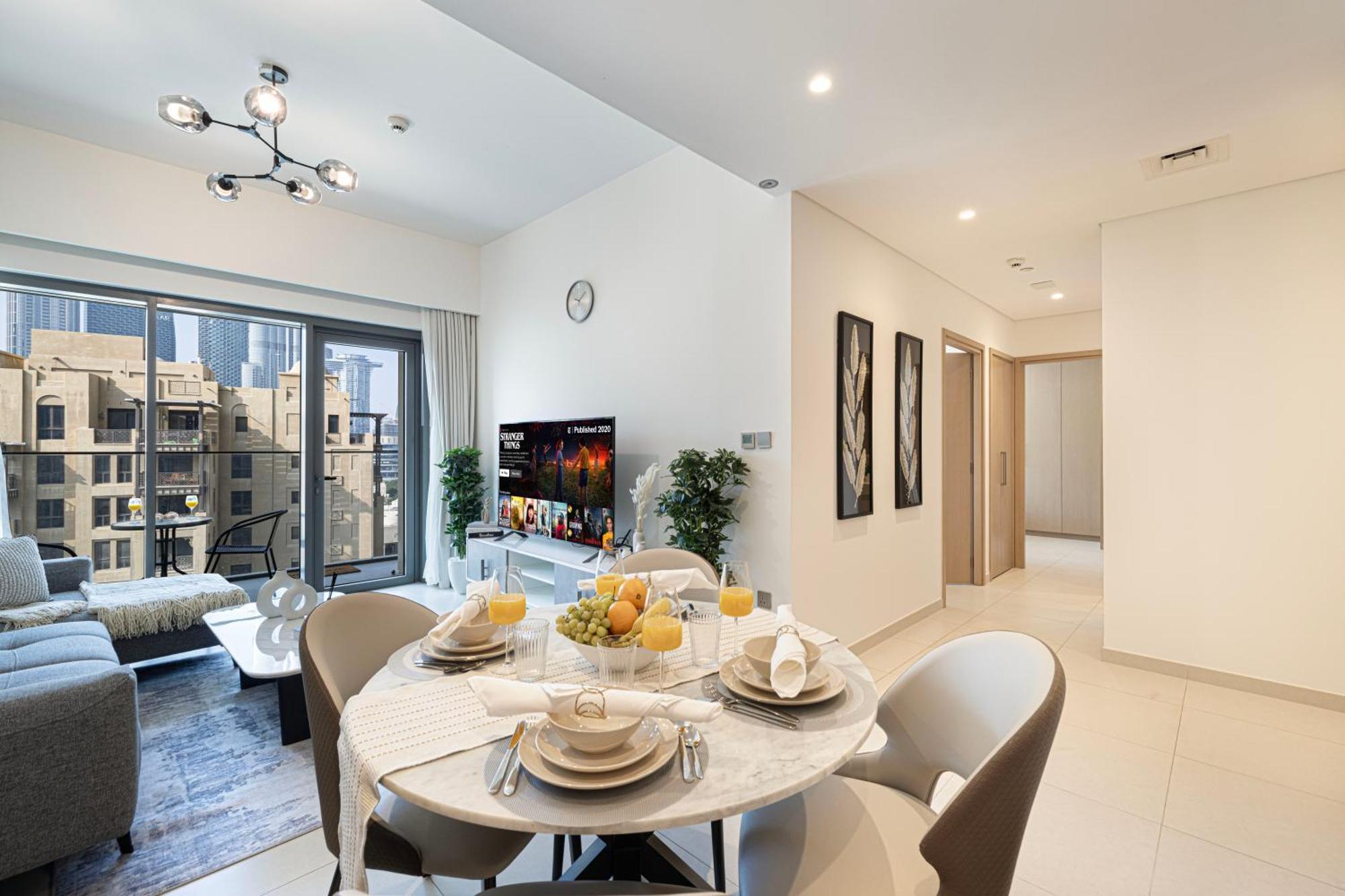 Full Burj Khalifa View! Brand New 2 Bedrooms! 5min Walk From Mall! Апартаменти Дубай