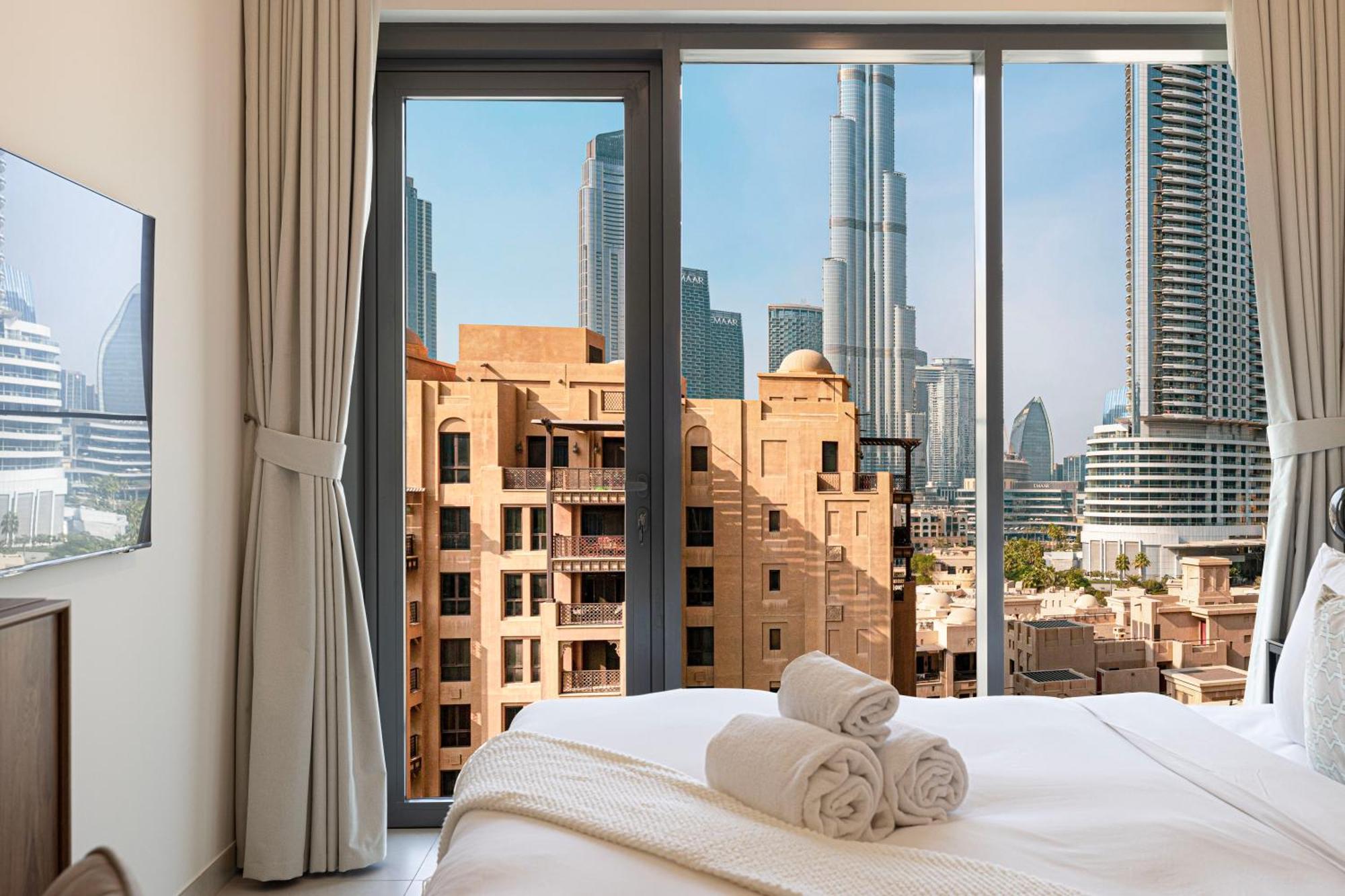 Апартаменти Full Burj Khalifa View! Brand New 2 Bedrooms! 5min Walk From Mall! Дубай